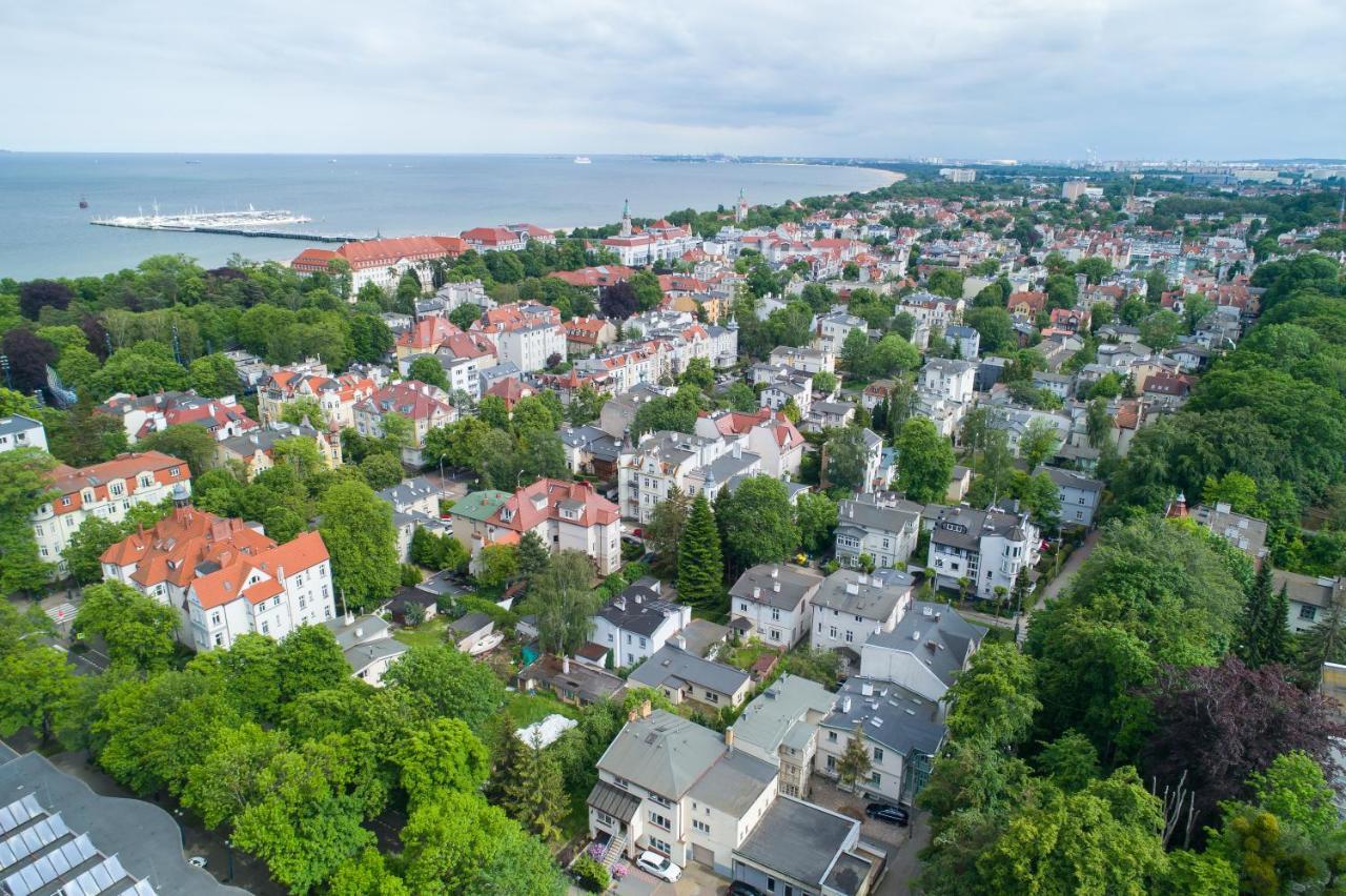 Royal Apartments - Winieckiego Sopot Buitenkant foto